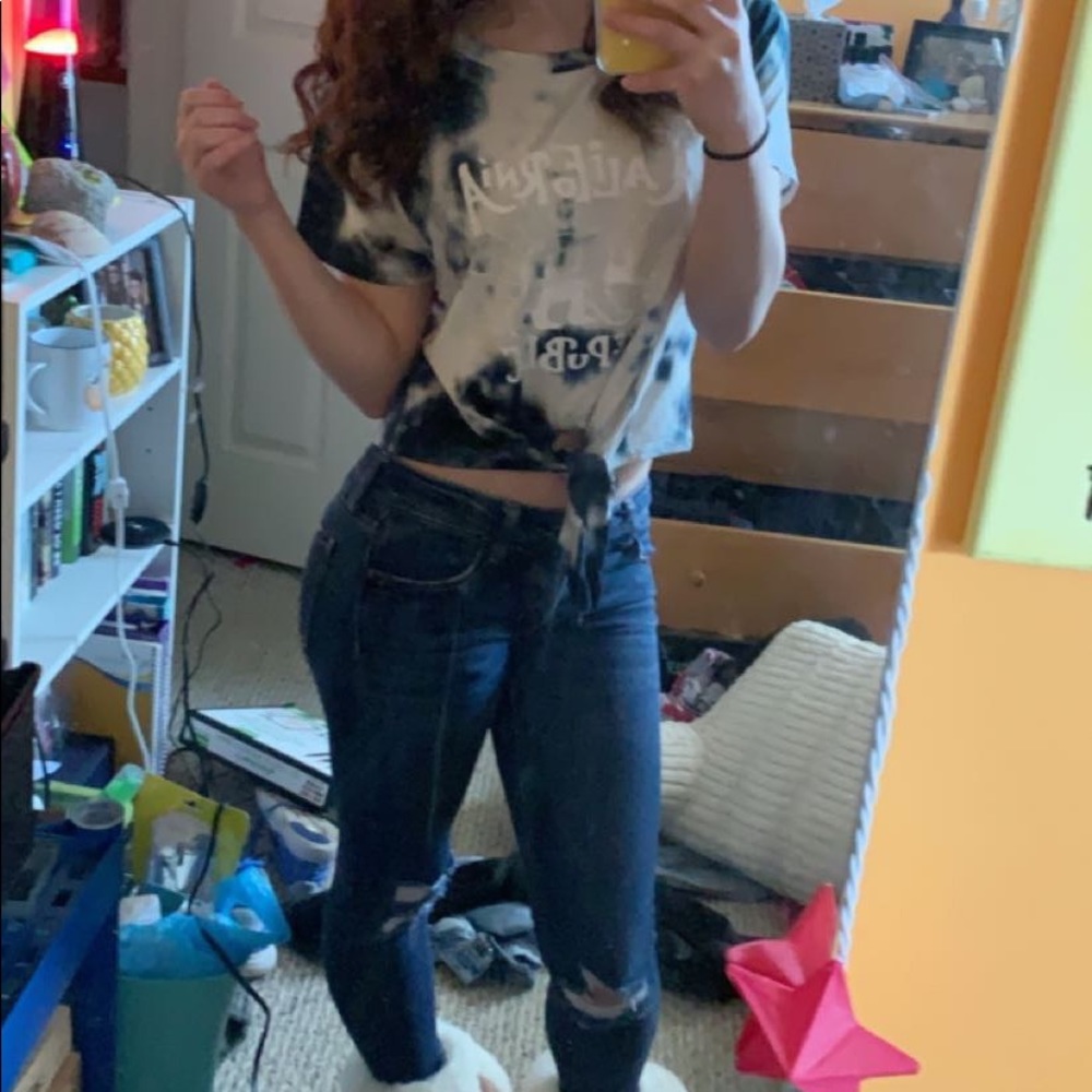 XL Blue Tye-Dye California Rebuplic crop tee